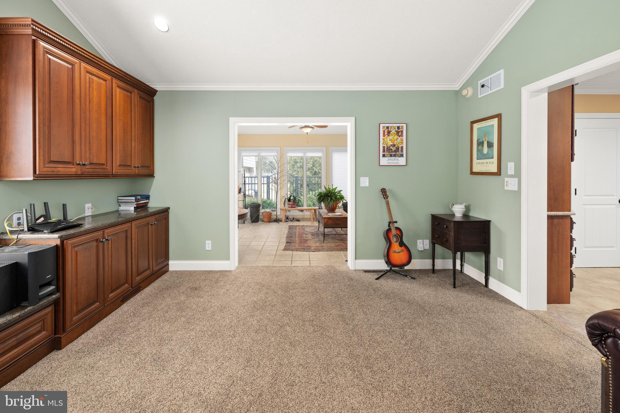 LAKELAWN ESTATES - Residential