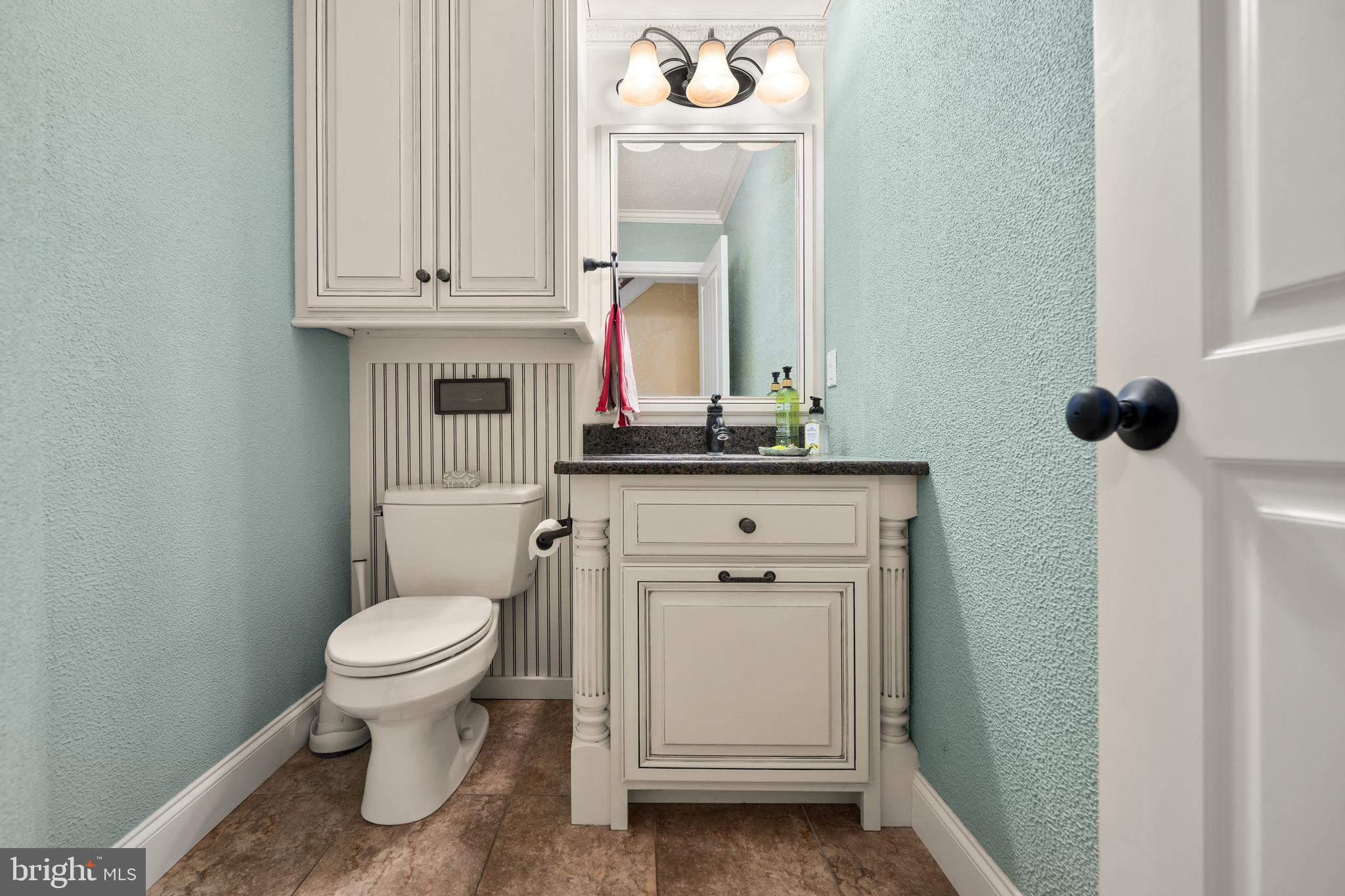 LAKELAWN ESTATES - Residential