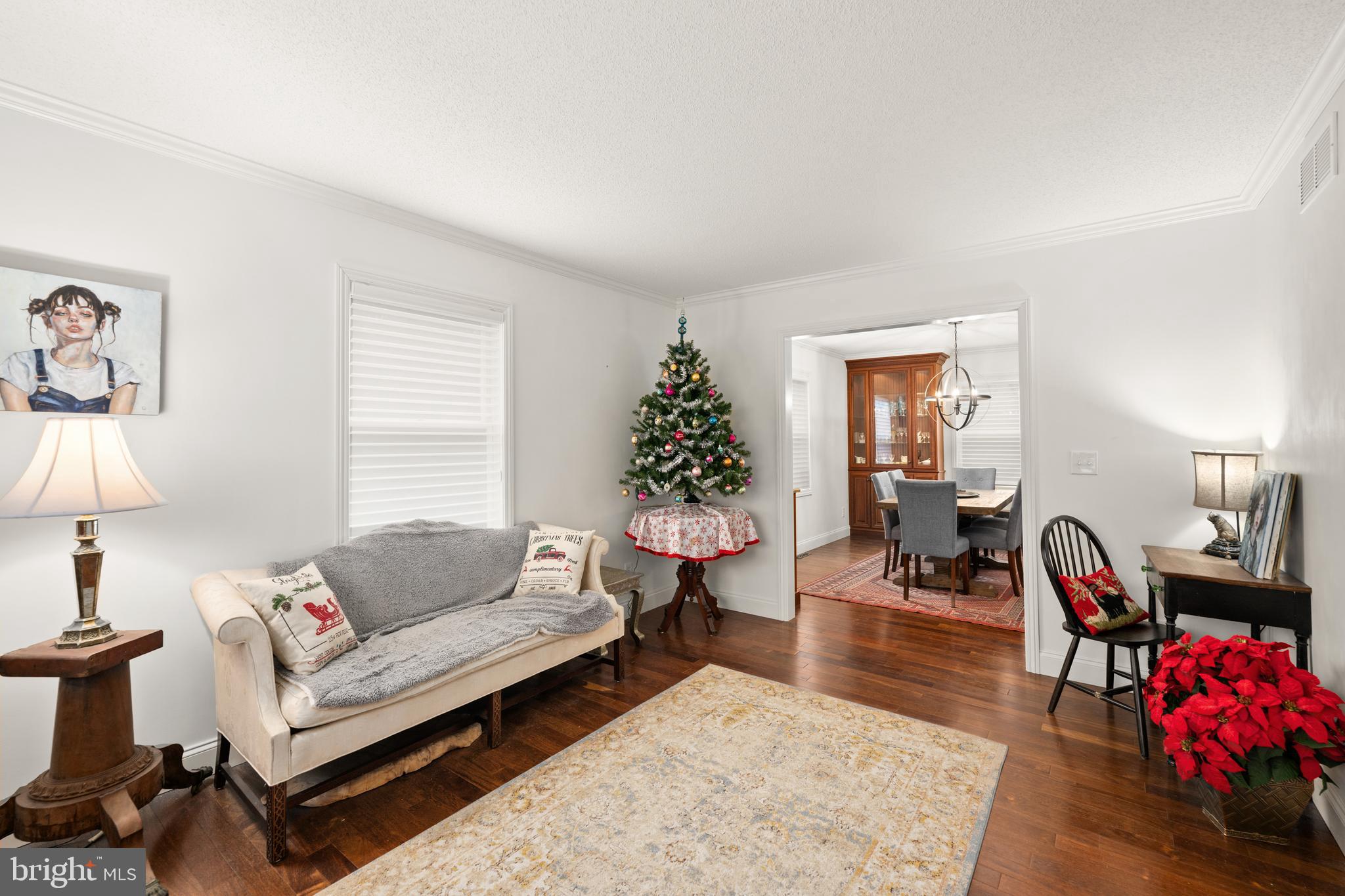 LAKELAWN ESTATES - Residential