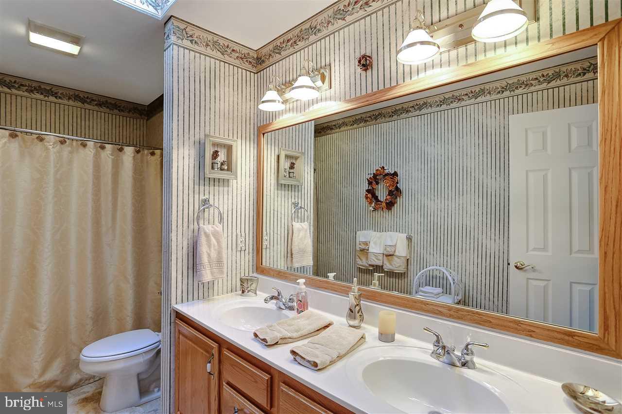 COLONIAL RIDGE ESTATES - Residential