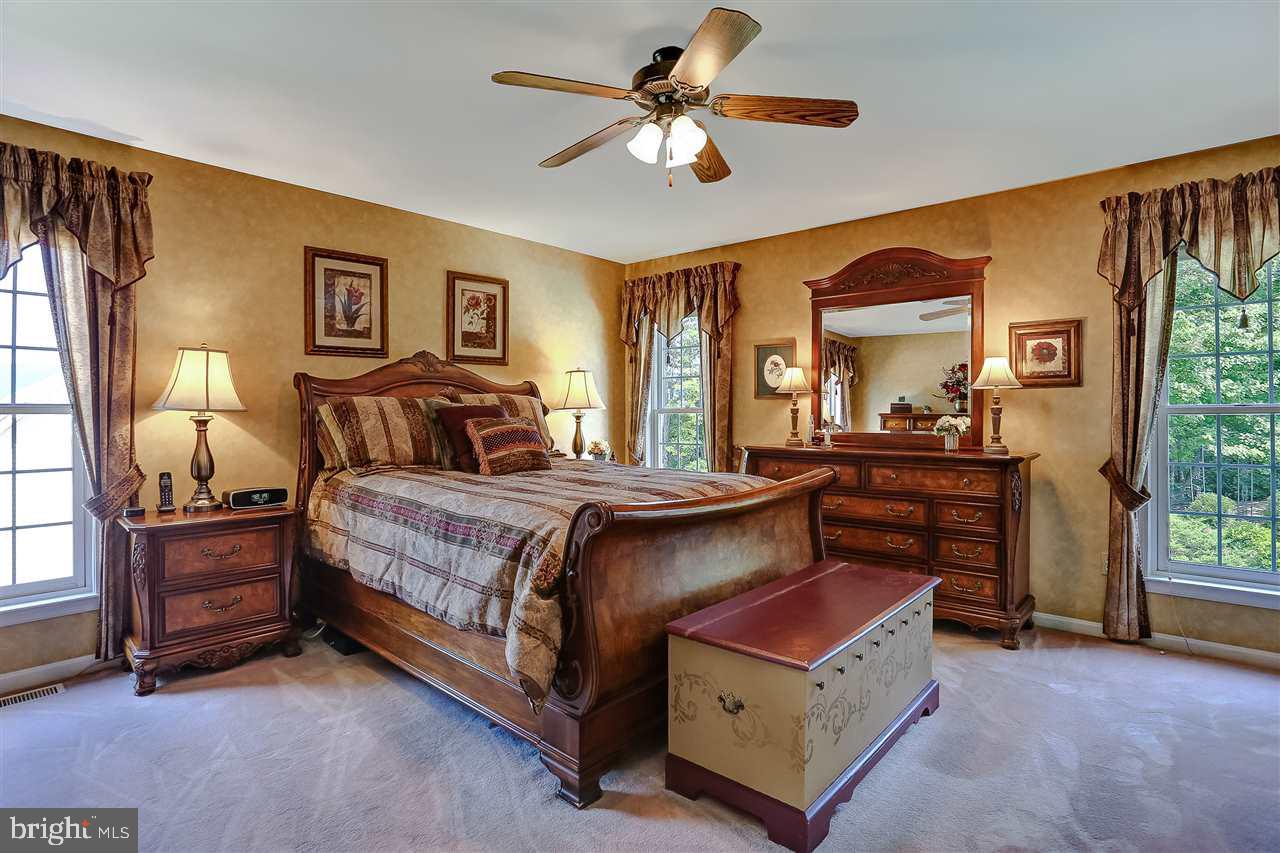 COLONIAL RIDGE ESTATES - Residential