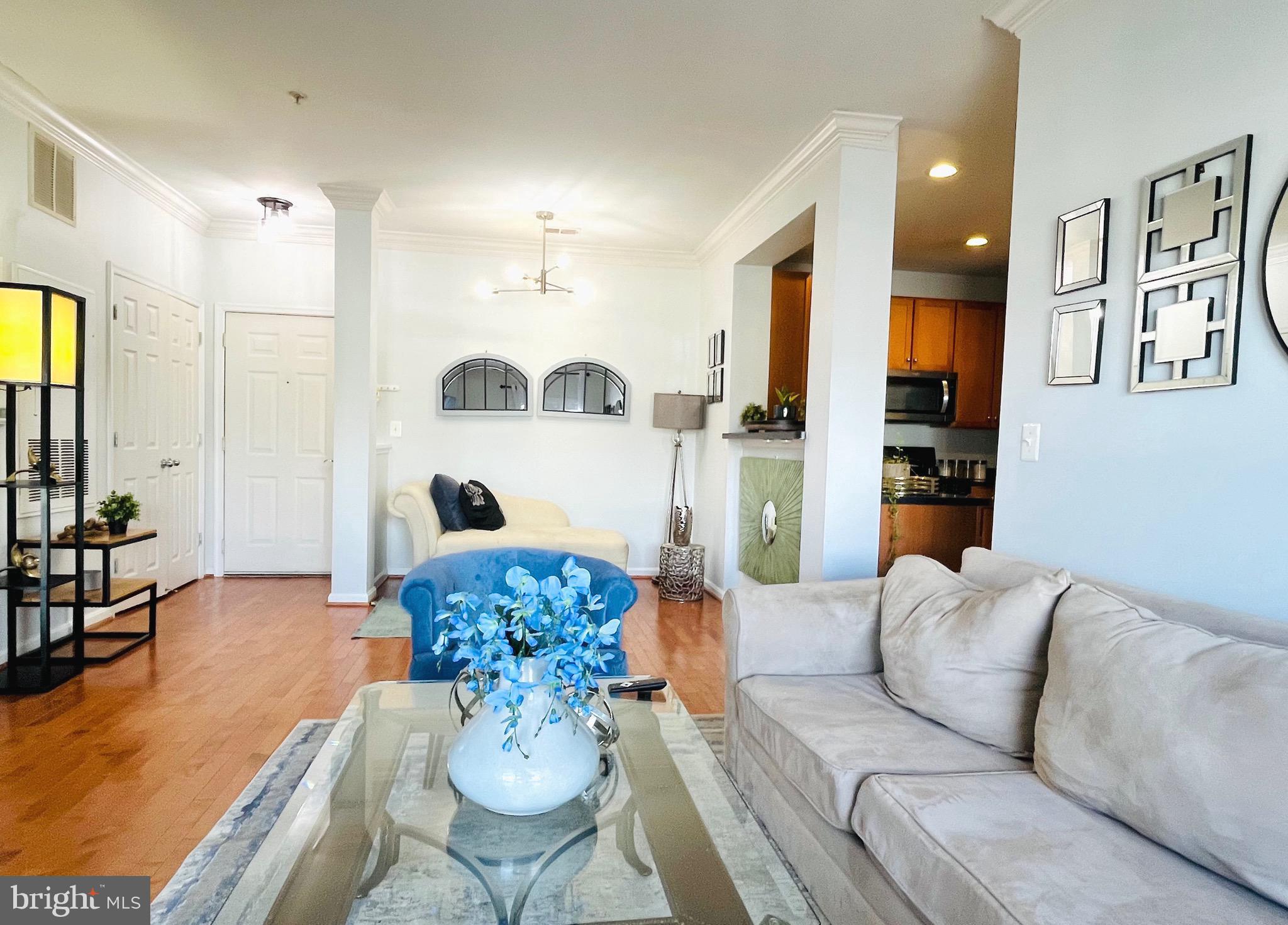 4860 EISENHOWER AVENUE 484