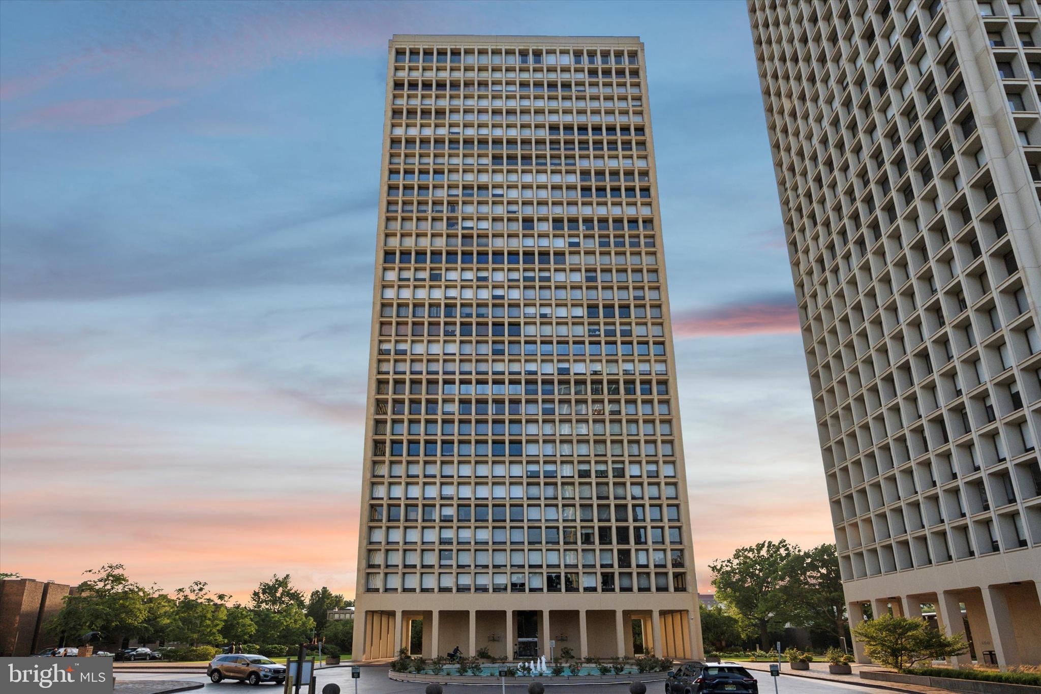 210 LOCUST STREET 29GW