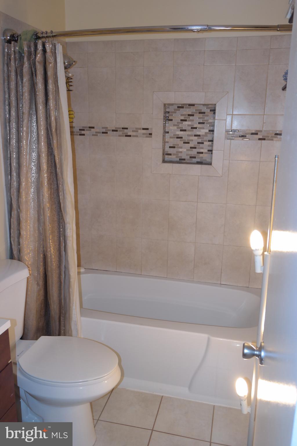 PEPPER MILL VILLAGE - Residential