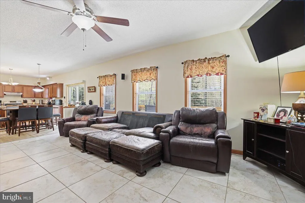 Additional image 24 of 181 Cranberry Drive, Blakeslee, PA 18610