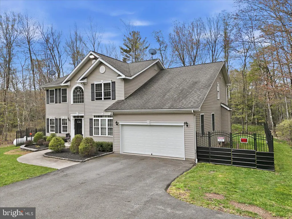 Additional image 3 of 181 Cranberry Drive, Blakeslee, PA 18610