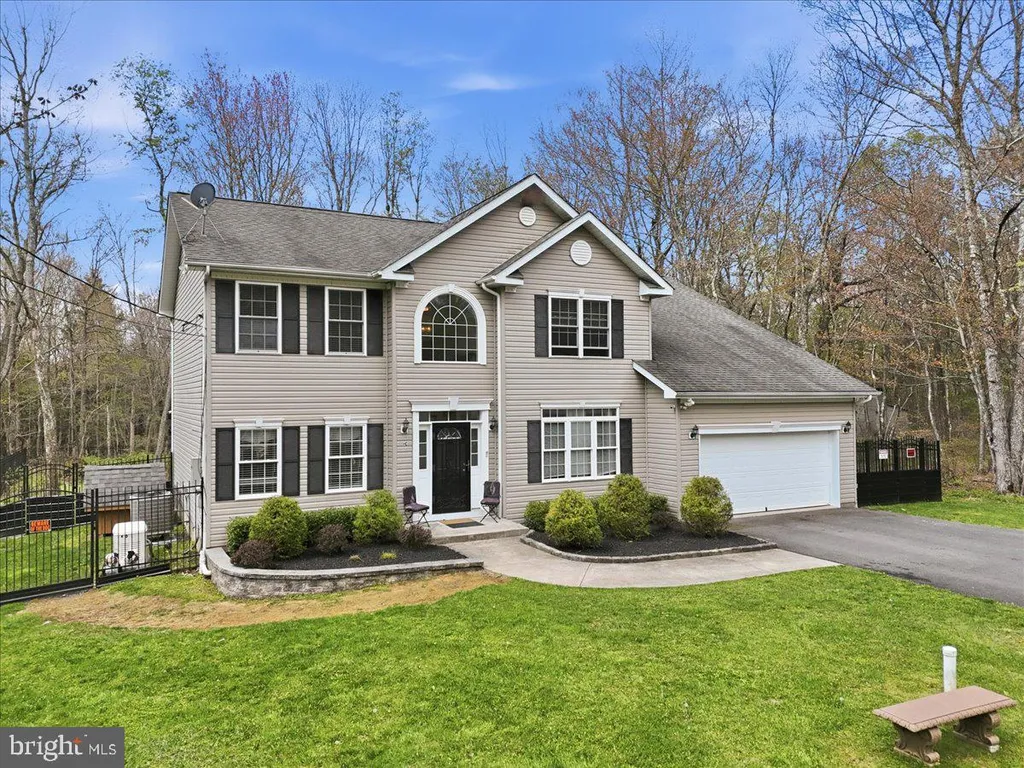 Additional image 2 of 181 Cranberry Drive, Blakeslee, PA 18610
