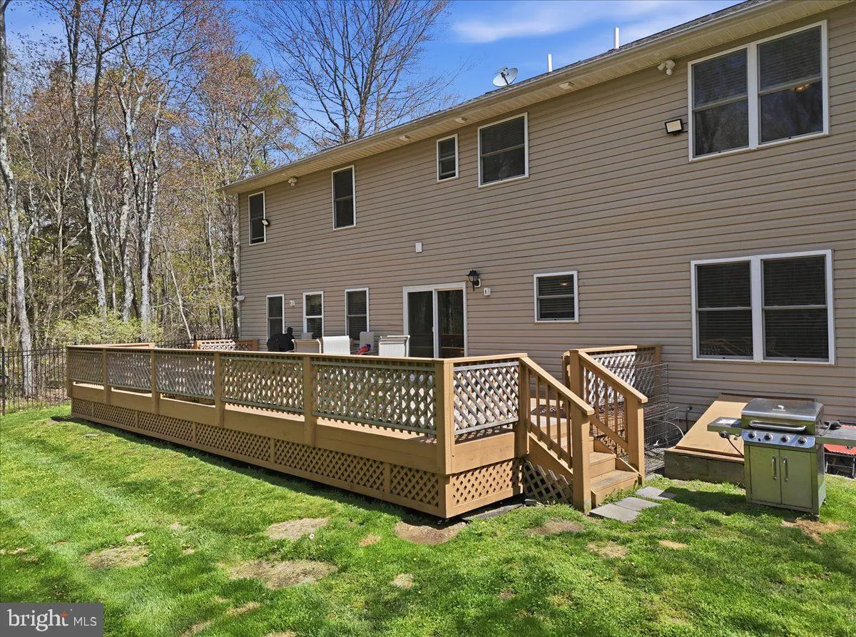 Additional image 117 of 181 Cranberry Drive, Blakeslee, PA 18610