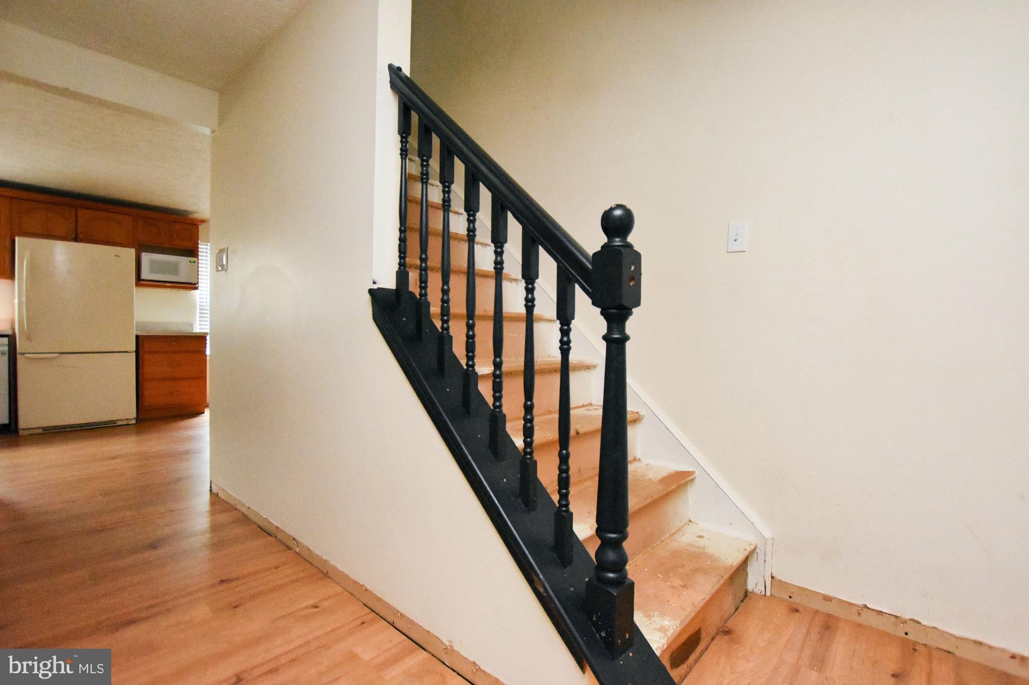 6 BRIGHTON DRIVE