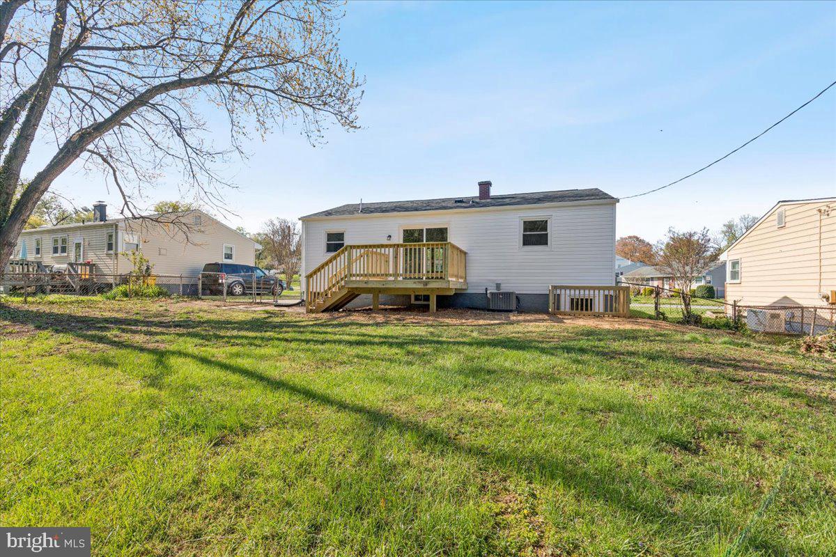 CRESTWOOD - Residential