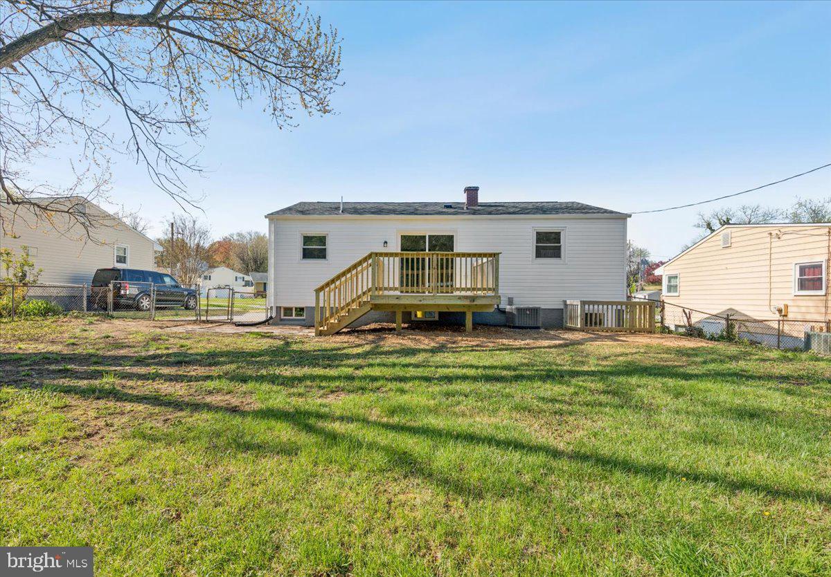 CRESTWOOD - Residential