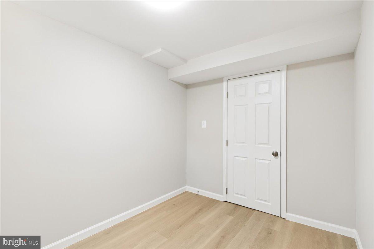 CRESTWOOD - Residential