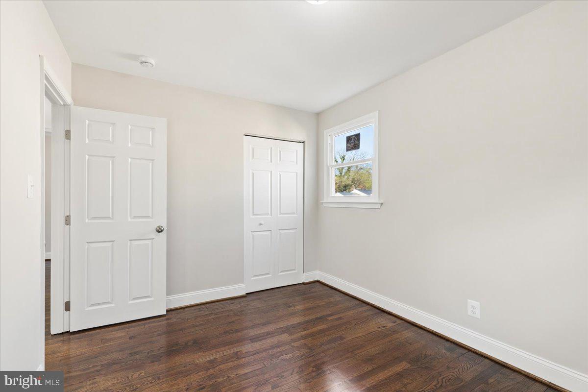 CRESTWOOD - Residential