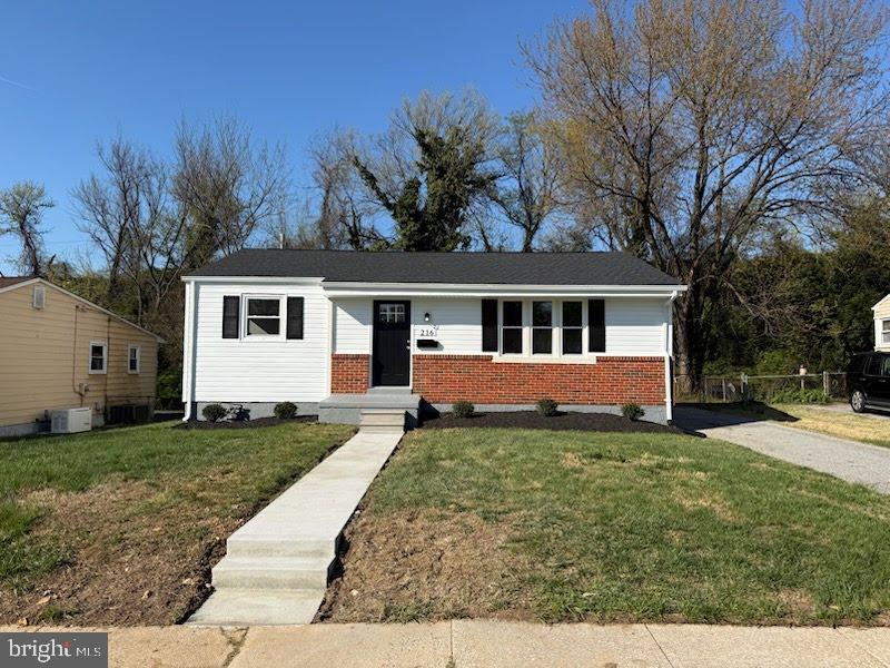 CRESTWOOD - Residential