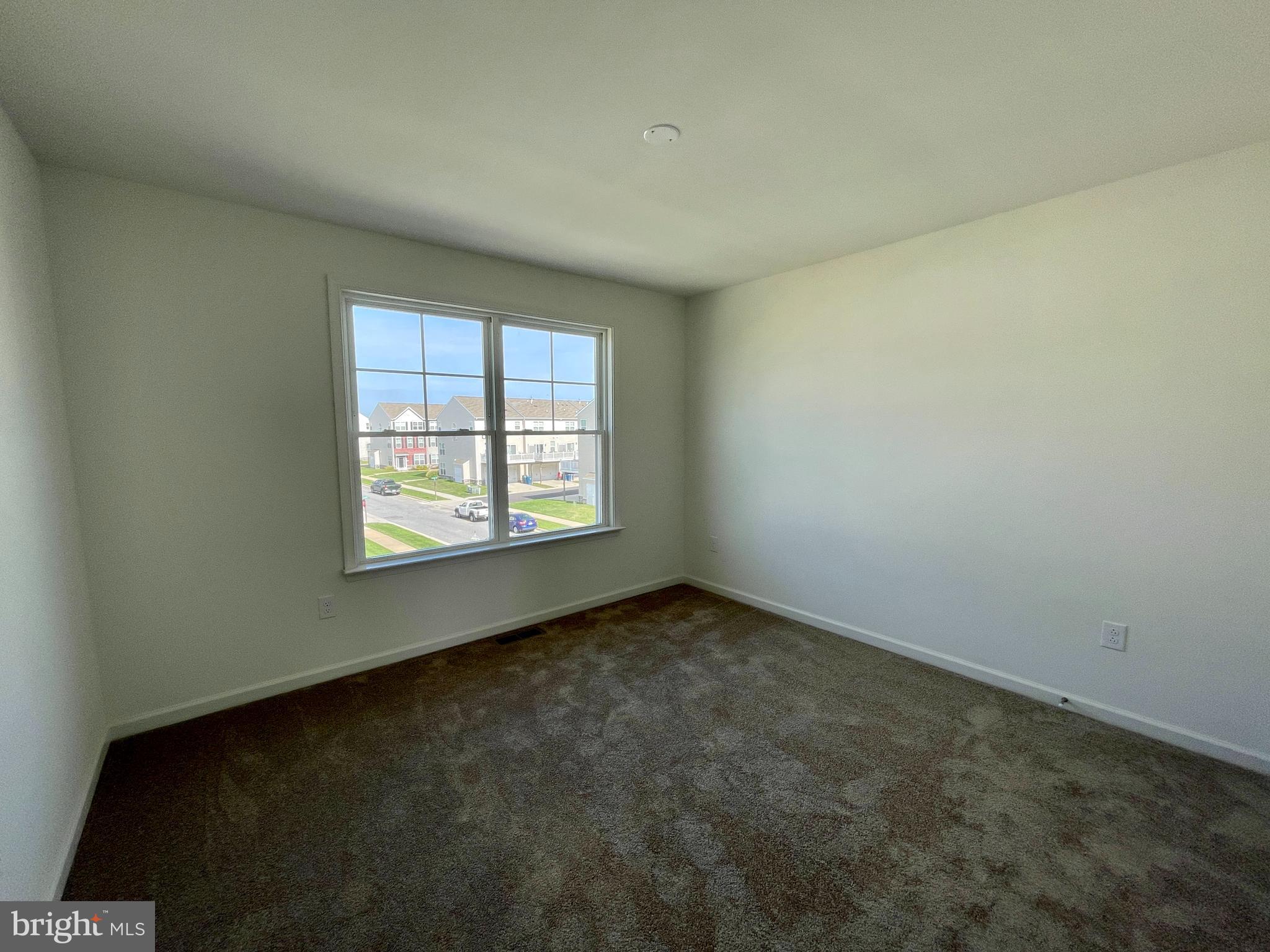 ELLENDALE - Residential Lease