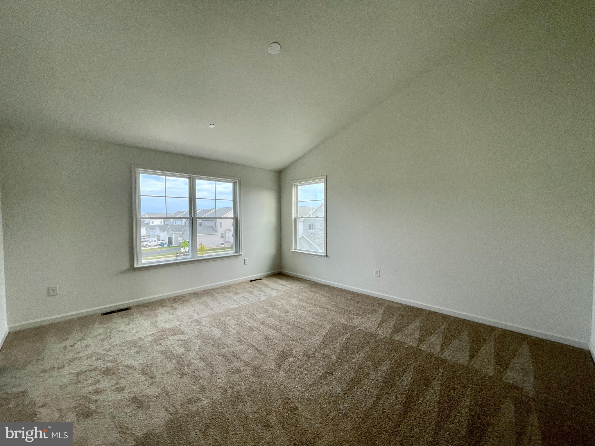 ELLENDALE - Residential Lease