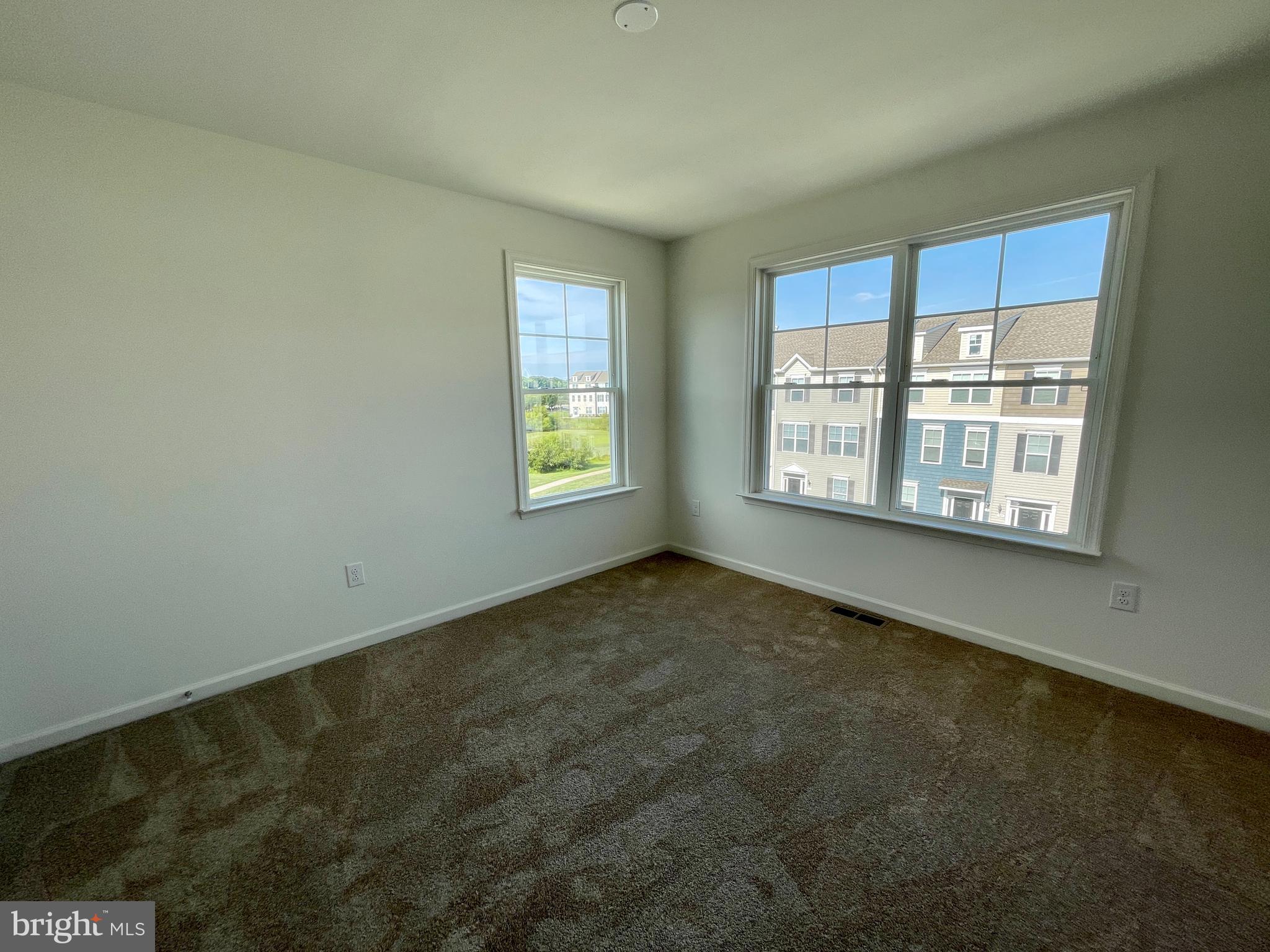 ELLENDALE - Residential Lease