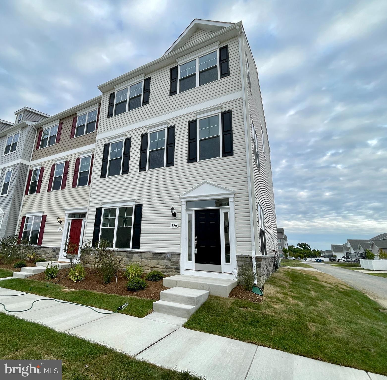 ELLENDALE - Residential Lease