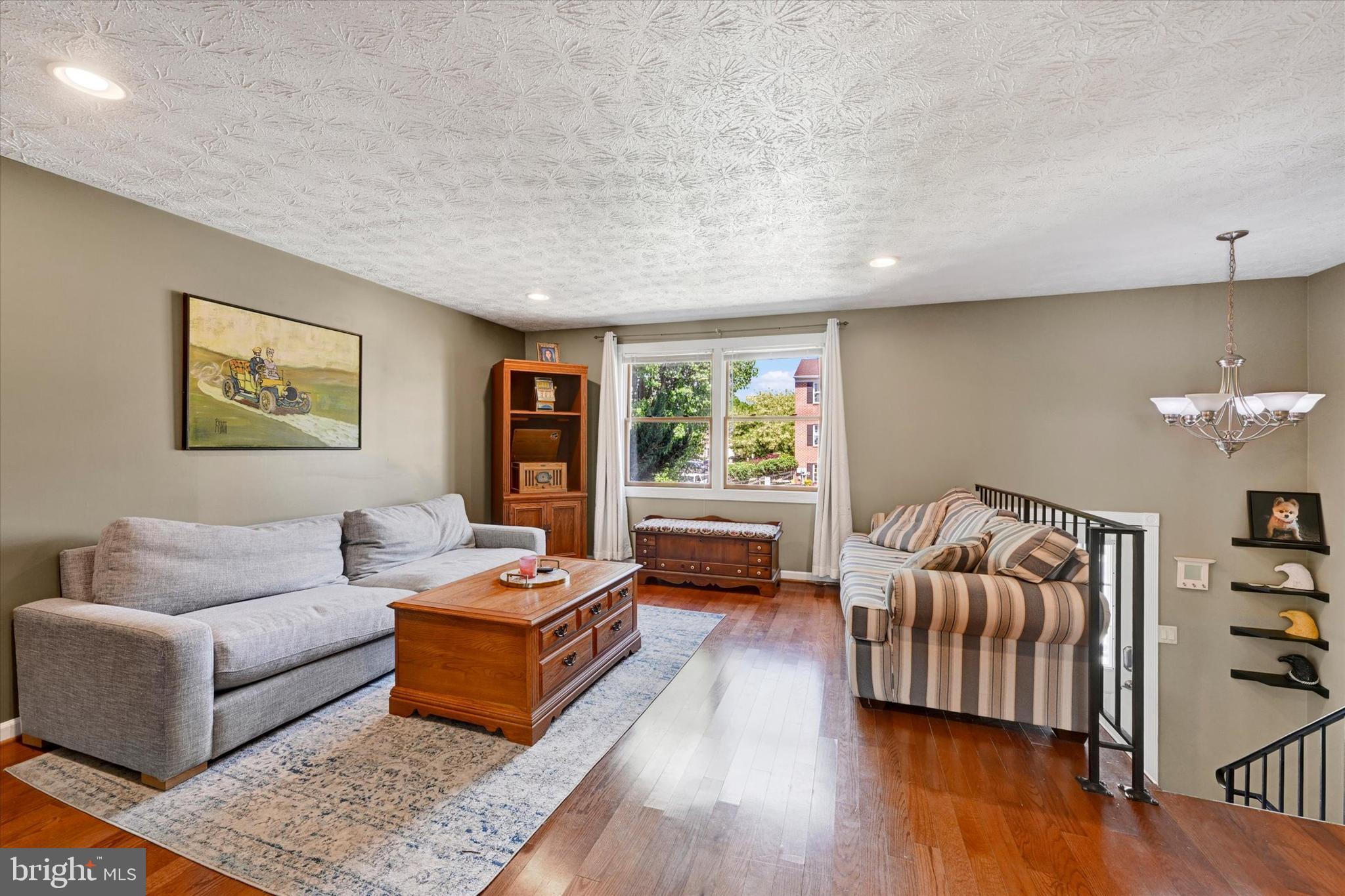 WEST SHORE - Residential