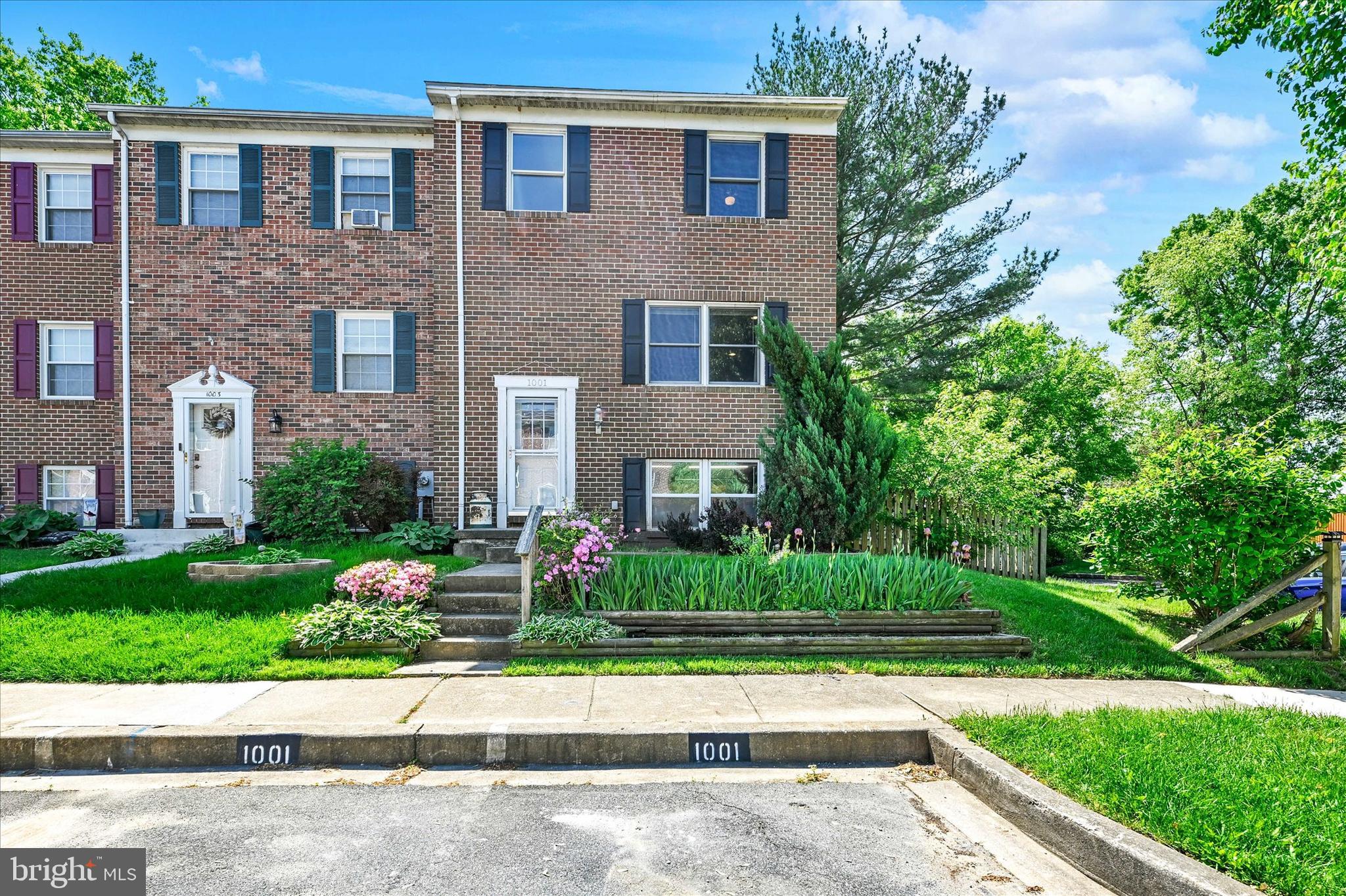 WEST SHORE - Residential