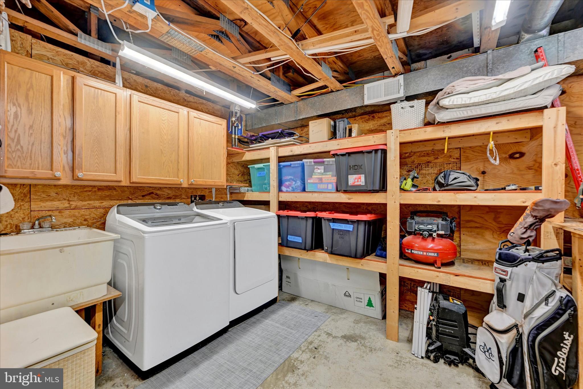 WEST SHORE - Residential