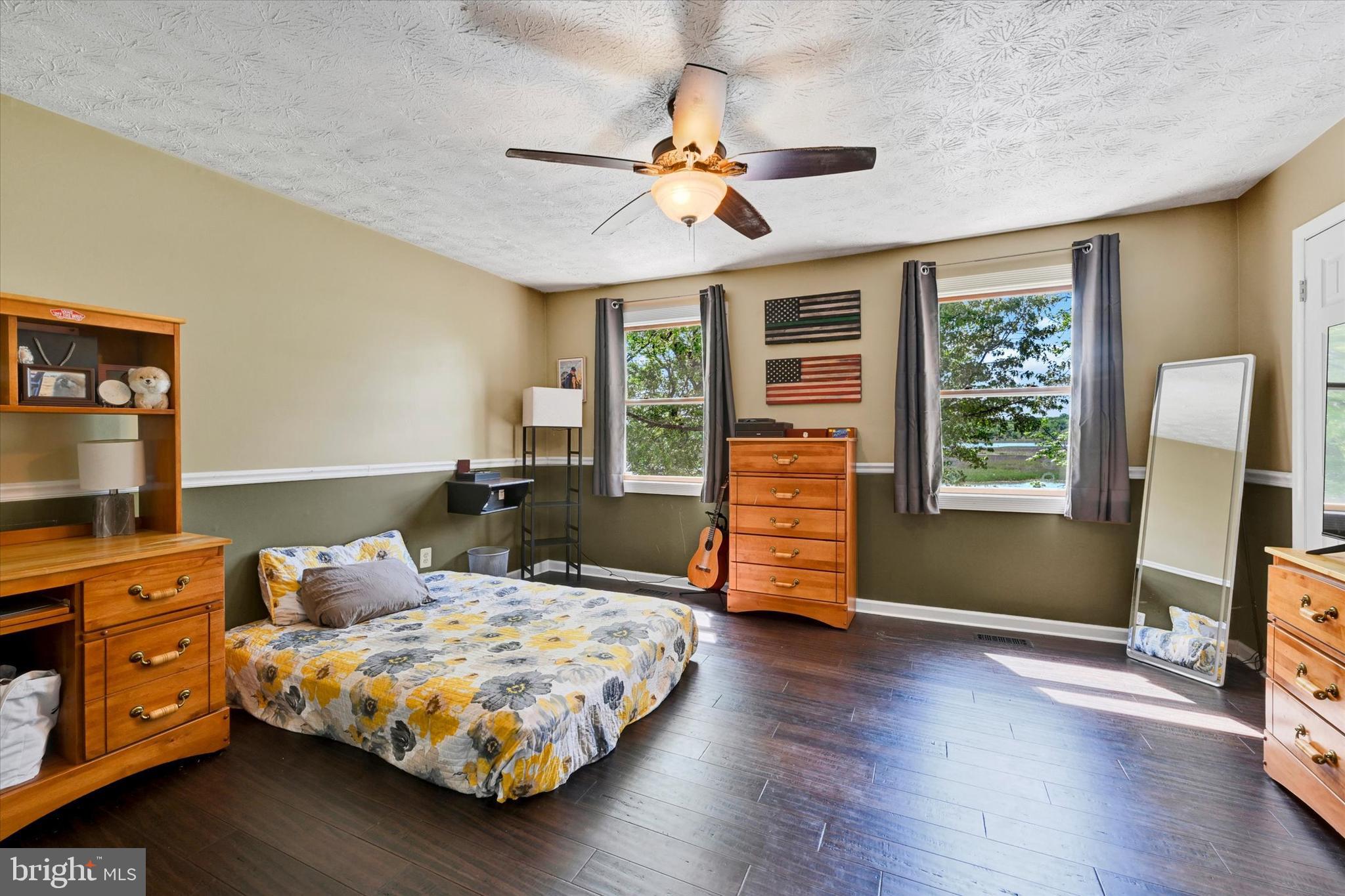 WEST SHORE - Residential