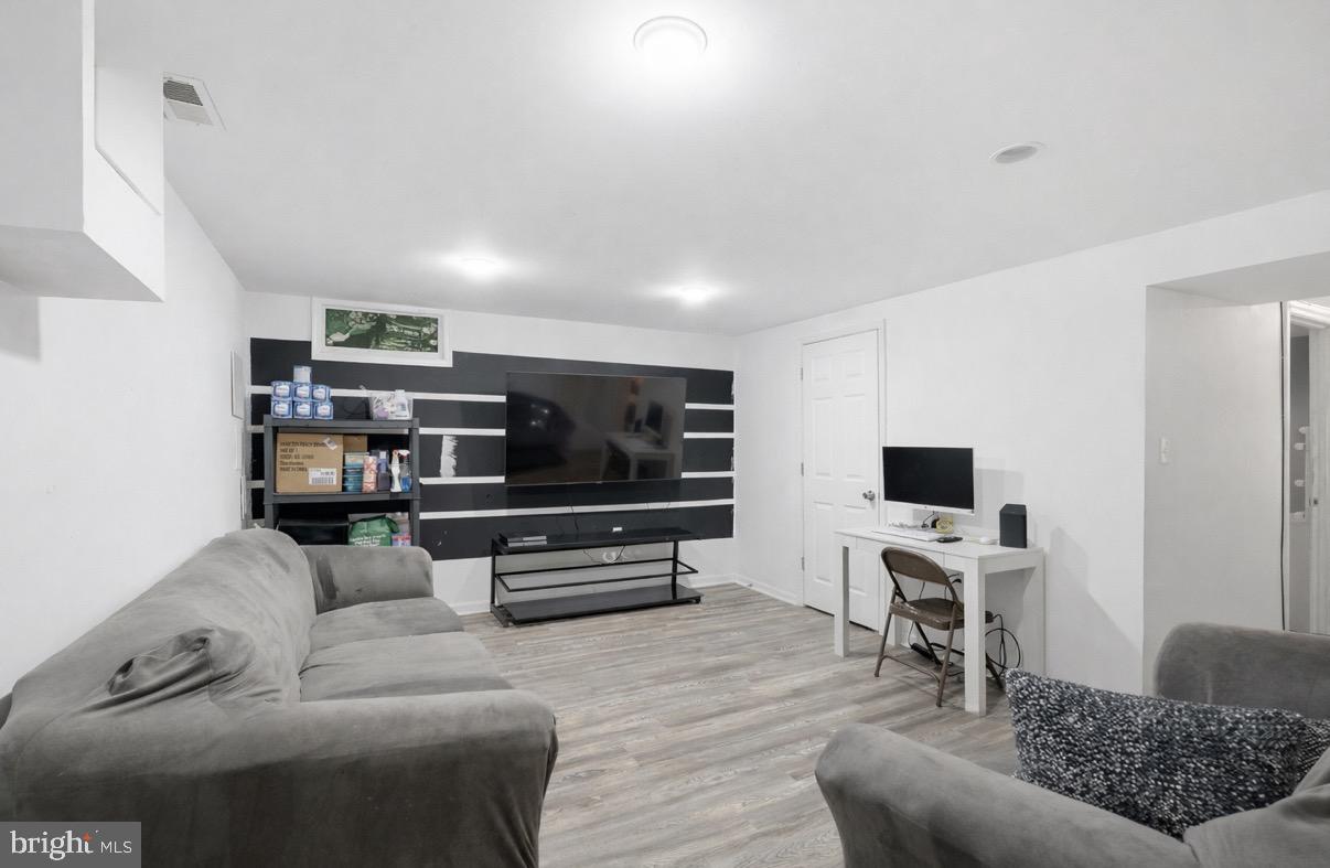 GWYNN OAK - Residential