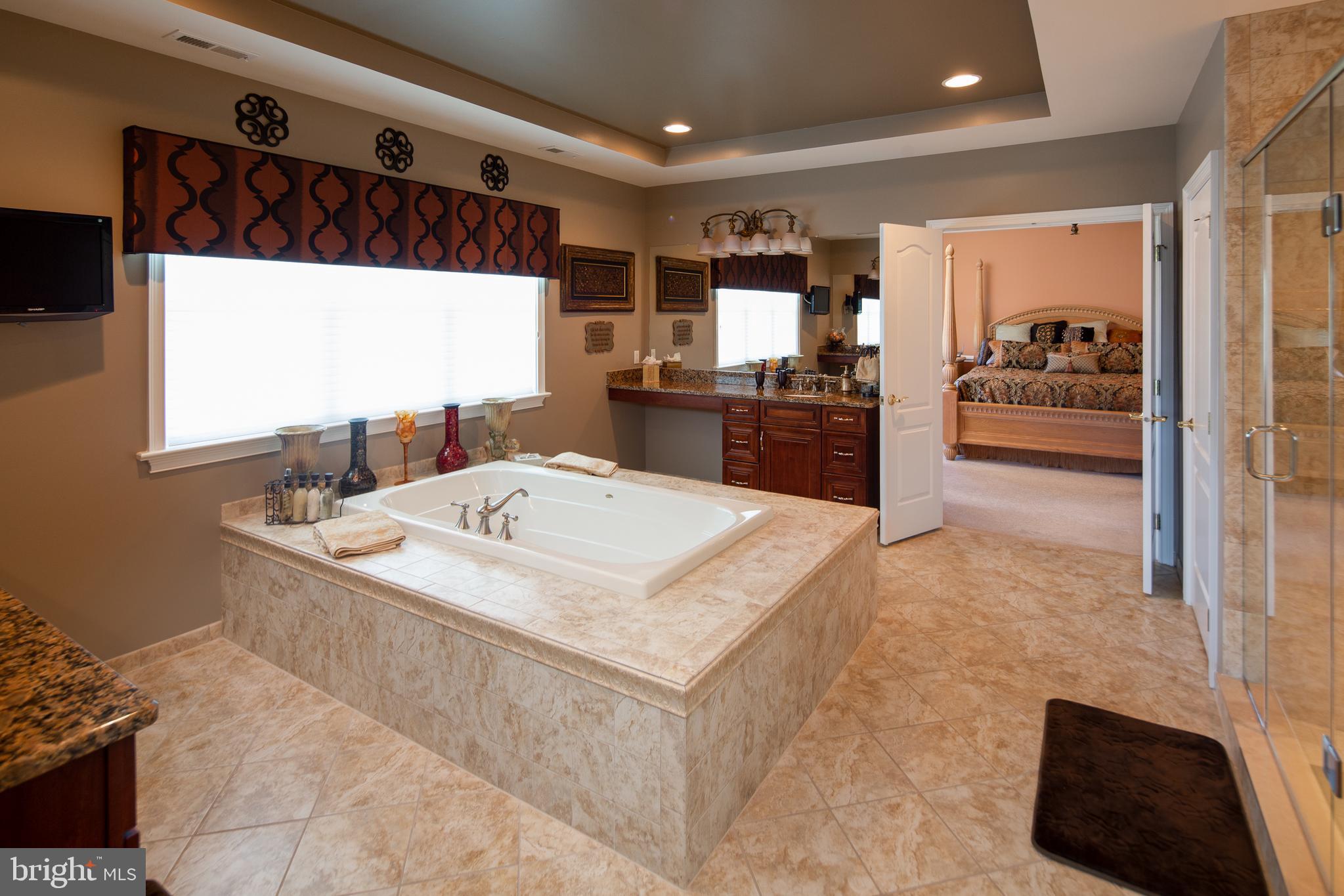 ESTATES AT HILLTOWN - Residential