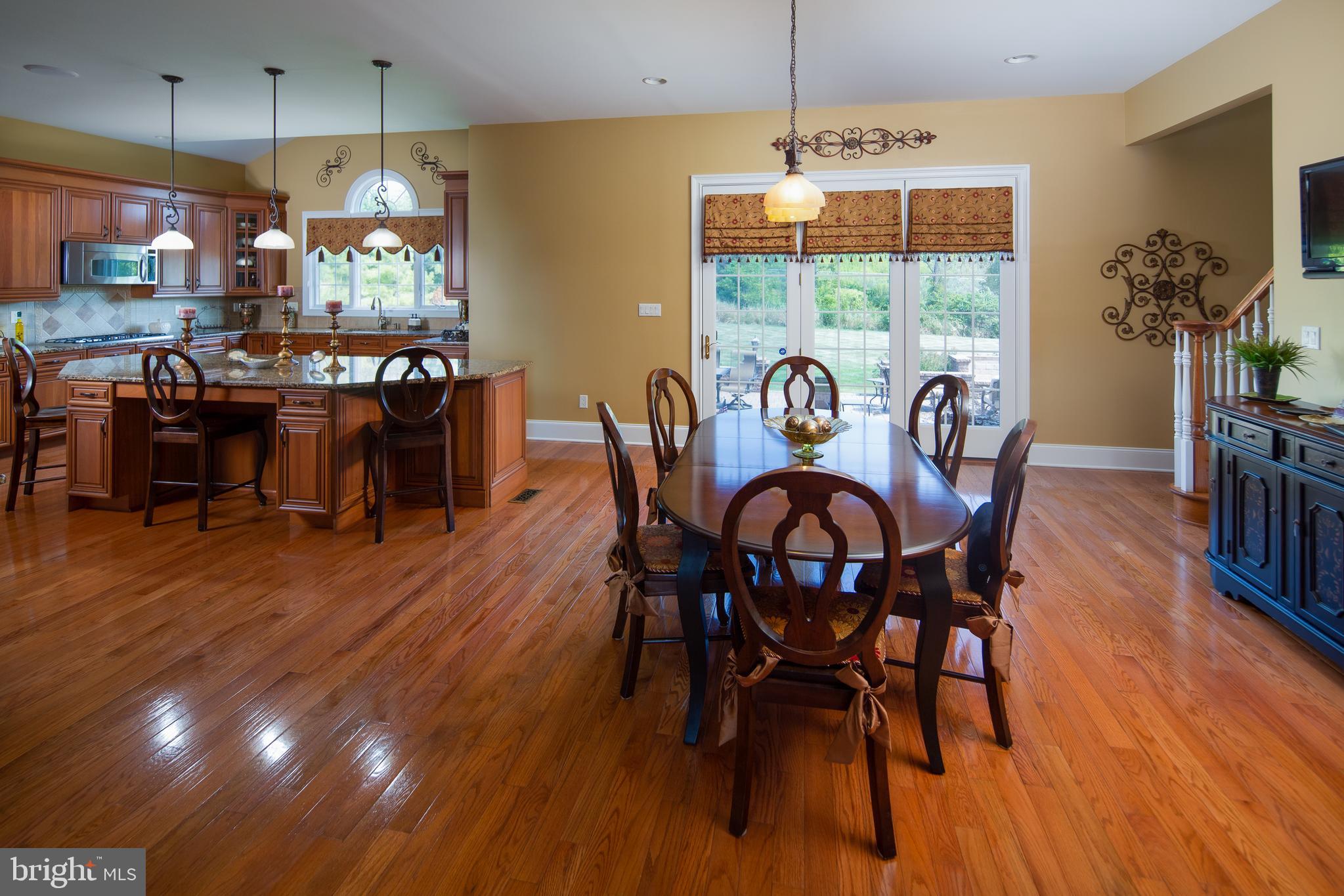 ESTATES AT HILLTOWN - Residential