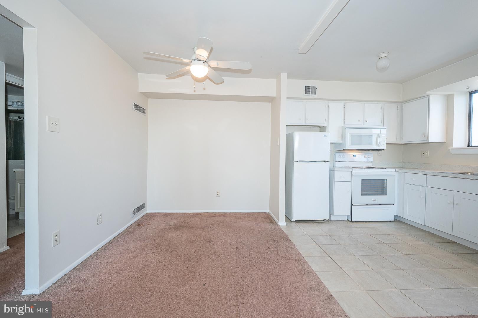 5200 HILLTOP DRIVE B26