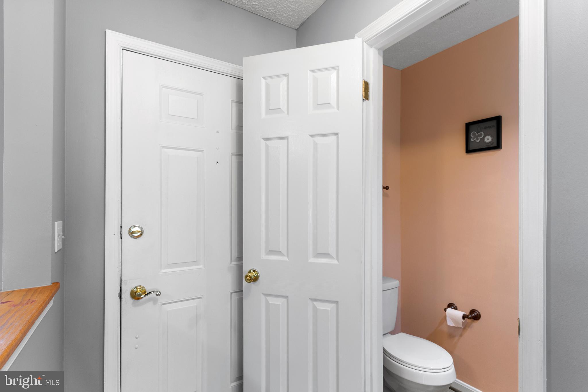 RIVERSIDE - Residential