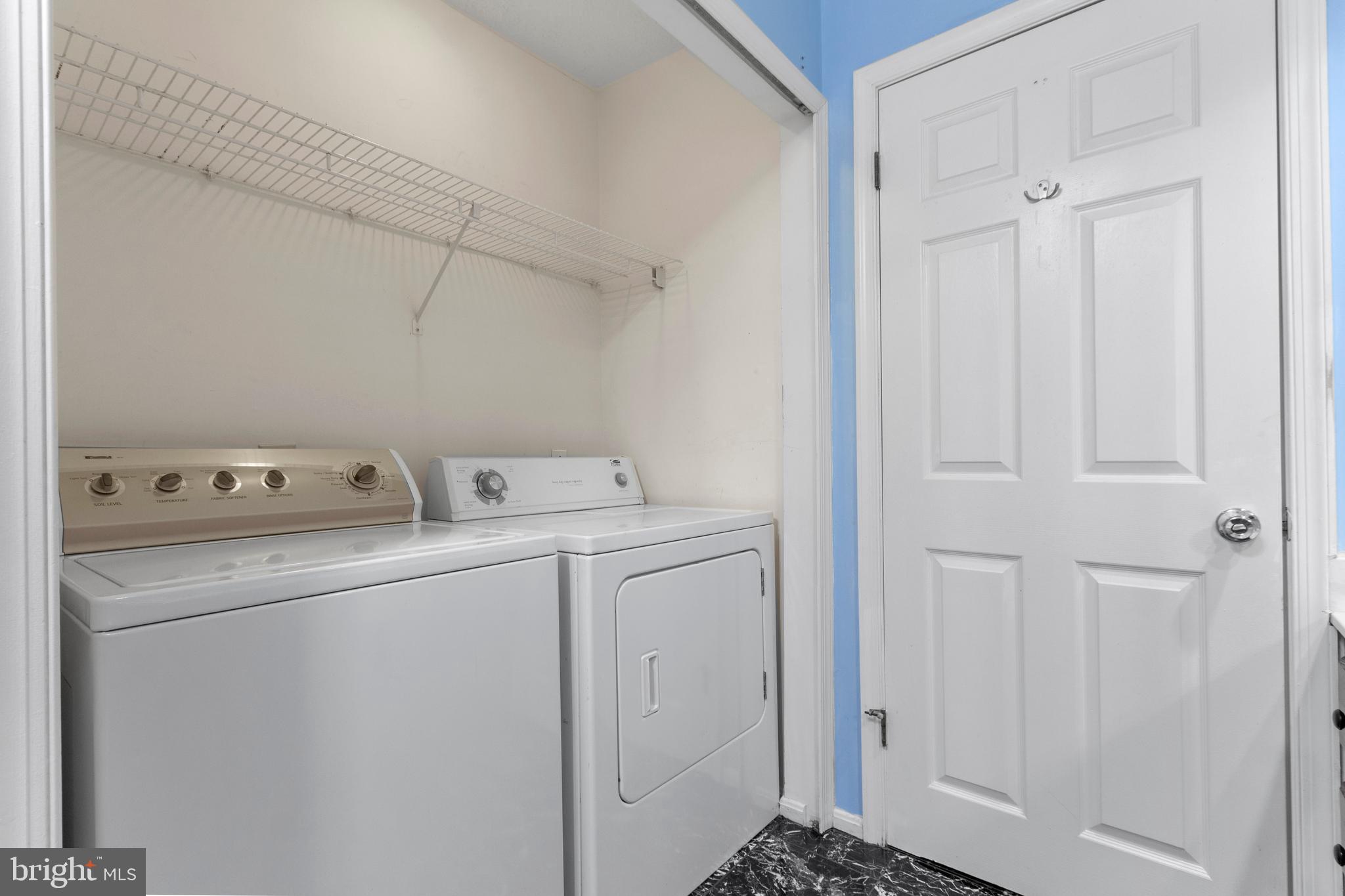 RIVERSIDE - Residential