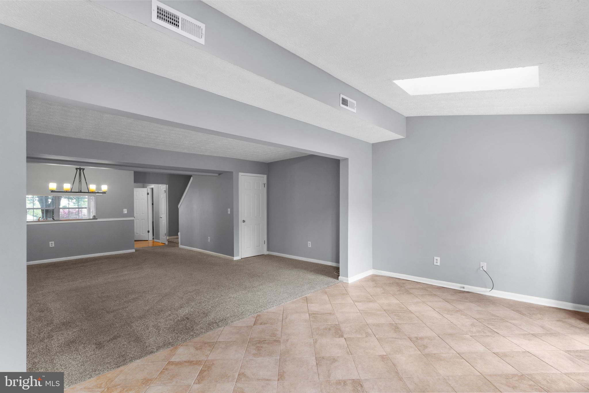 RIVERSIDE - Residential