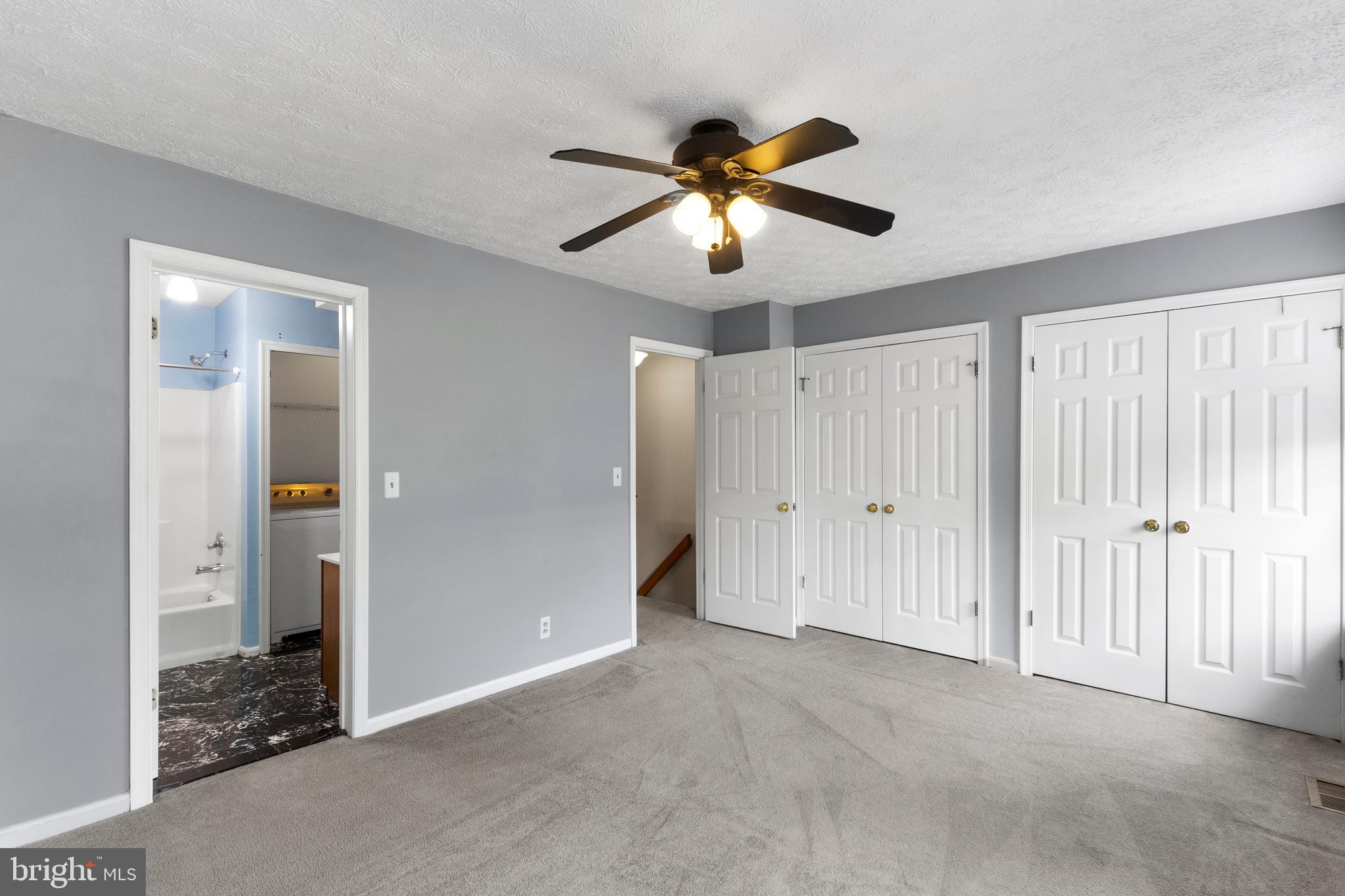 RIVERSIDE - Residential