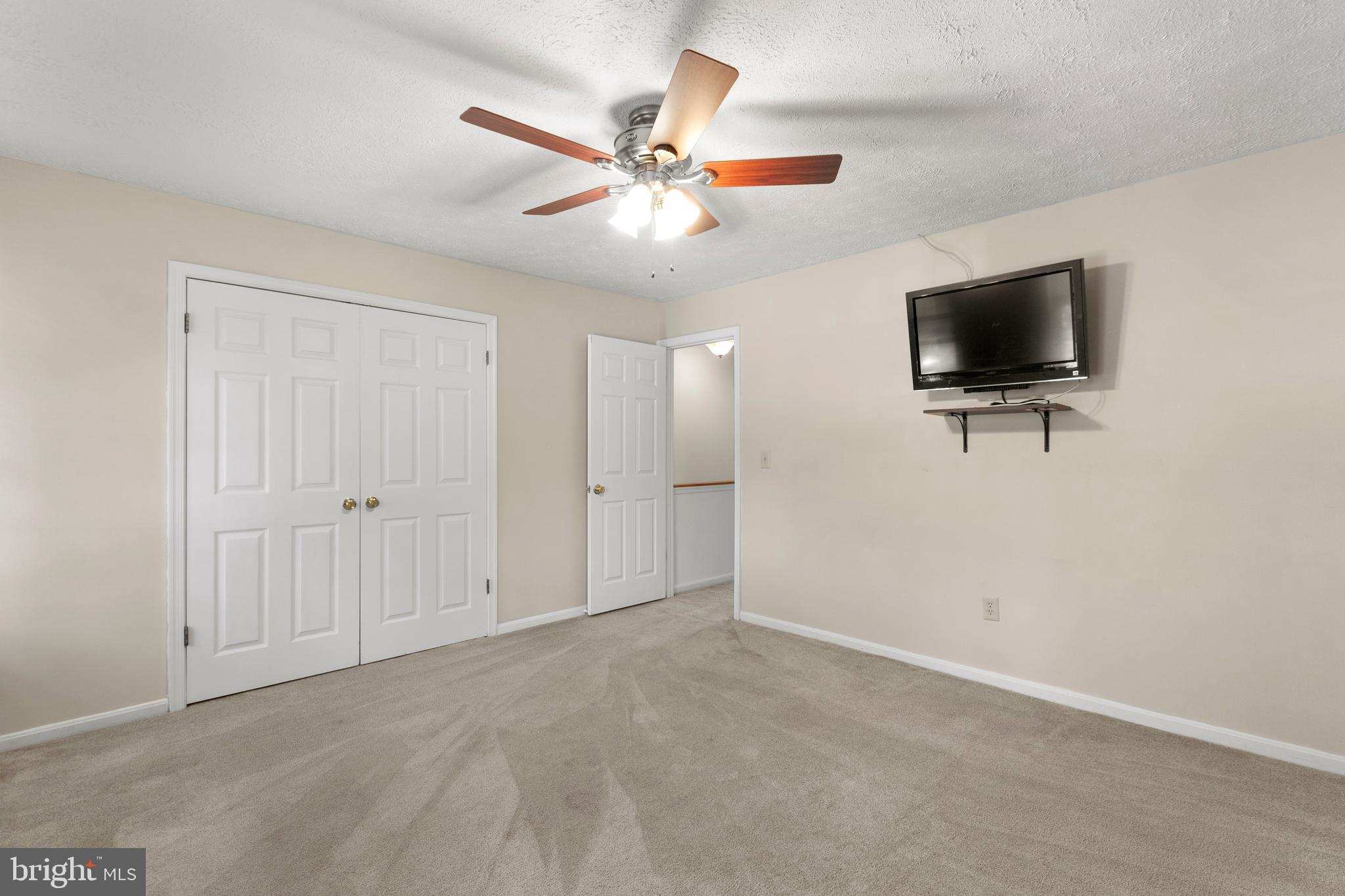 RIVERSIDE - Residential