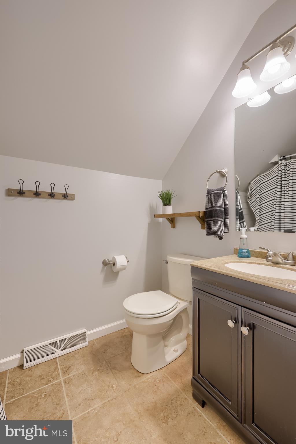 OLDE KENBRIDGE - Residential
