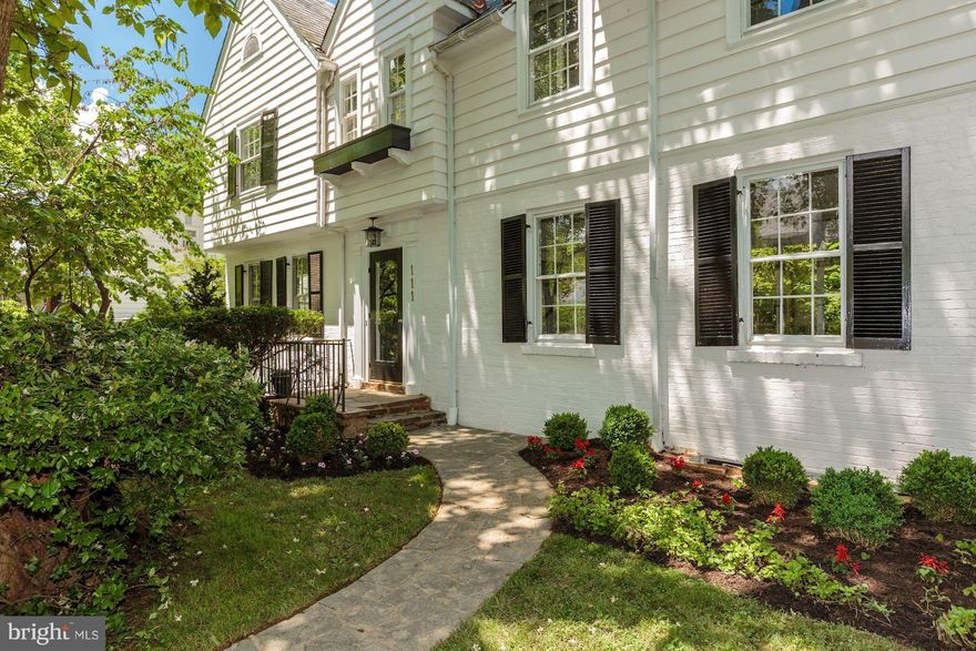 Light drenched 1929 colonial 10,590 sq.ft double lot backing directly onto Chevy Chase Club. Great street presence. Banquet sized dining room, living room picture window and fireplace, 4 bed/ 4.5 bath. Stone patios. 200 ft contained garden w/ custom garden house. Walk to Metro, Trader Joe's, Whole Foods and Chevy Chase Circle from Hesketh, named a "most coveted street" (Washingtonian, April 2017).