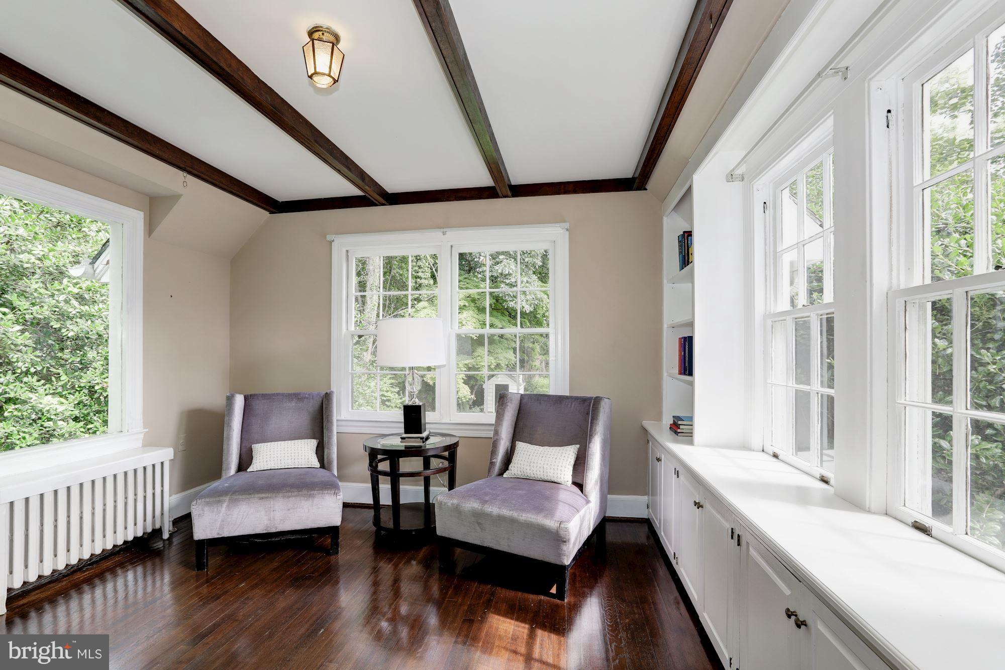 CHEVY CHASE - Residential