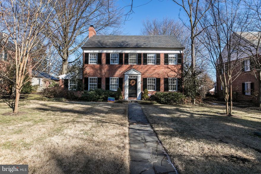 Pristine! Impressive Kitchen & MBath renovations! Perfect "flow"! This picturesque & inviting all-brick Colonial offers gracious rm dimensions, gleaming wood flrs, a gas LR fp plus main level Sunroom AND large Fam Rm! Huge MBR w/ a stunning new marble MBath. LL feats RecRm & Full Bath. Enjoy the fantastic, level lot w/ fenced back yard & lg deck. Great view frm 2nd flr balcony! Easy private prkg.