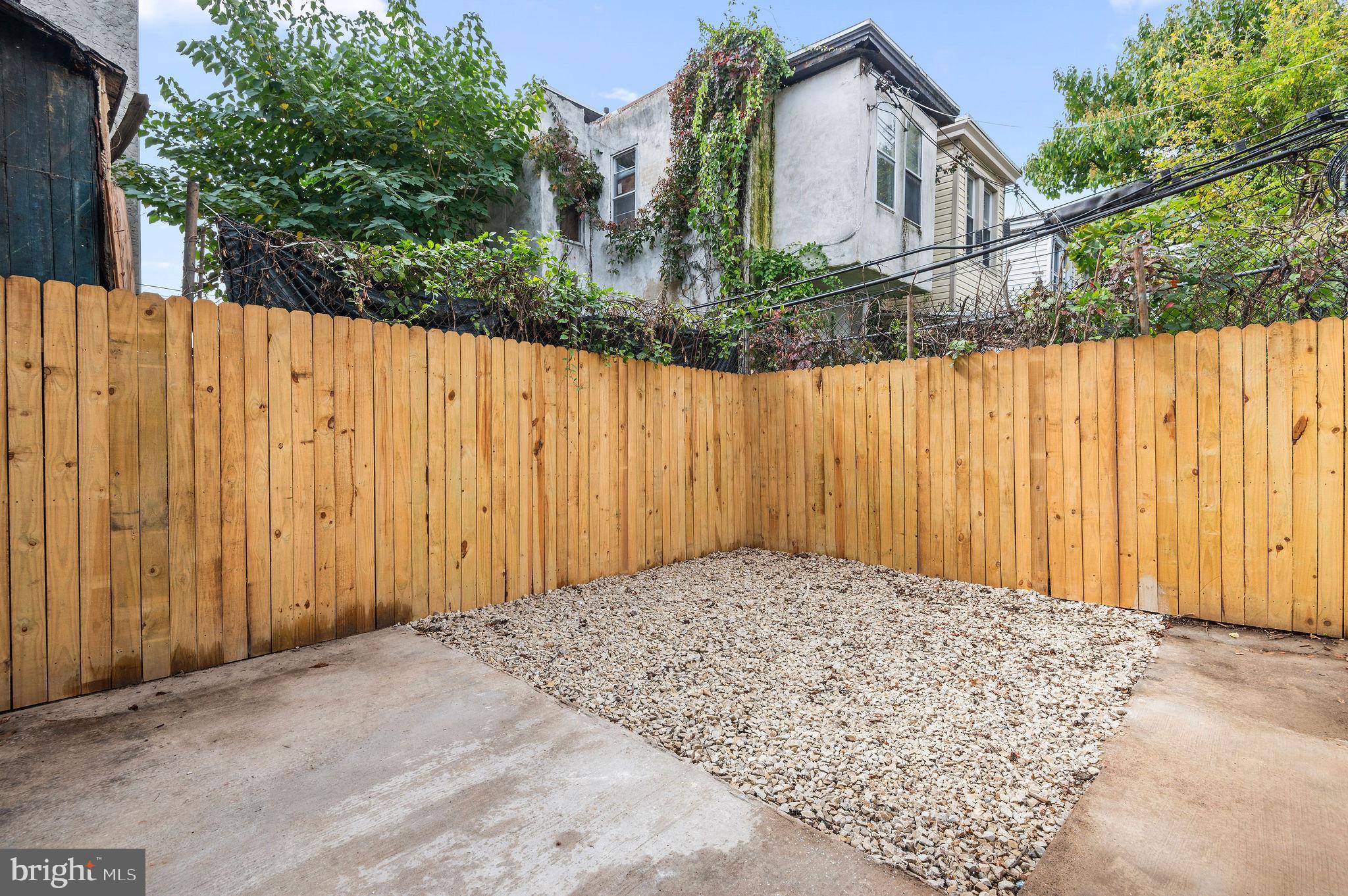 PHILADELPHIA - Residential