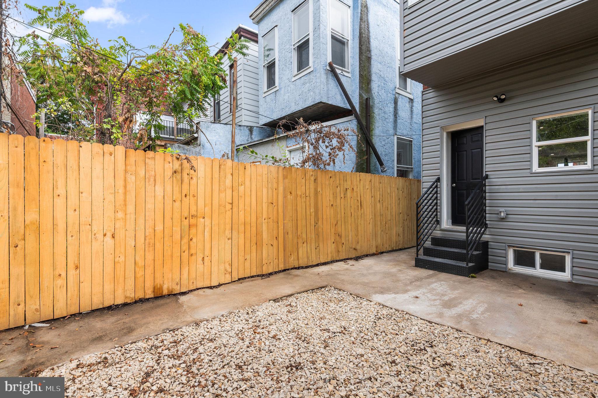 PHILADELPHIA - Residential