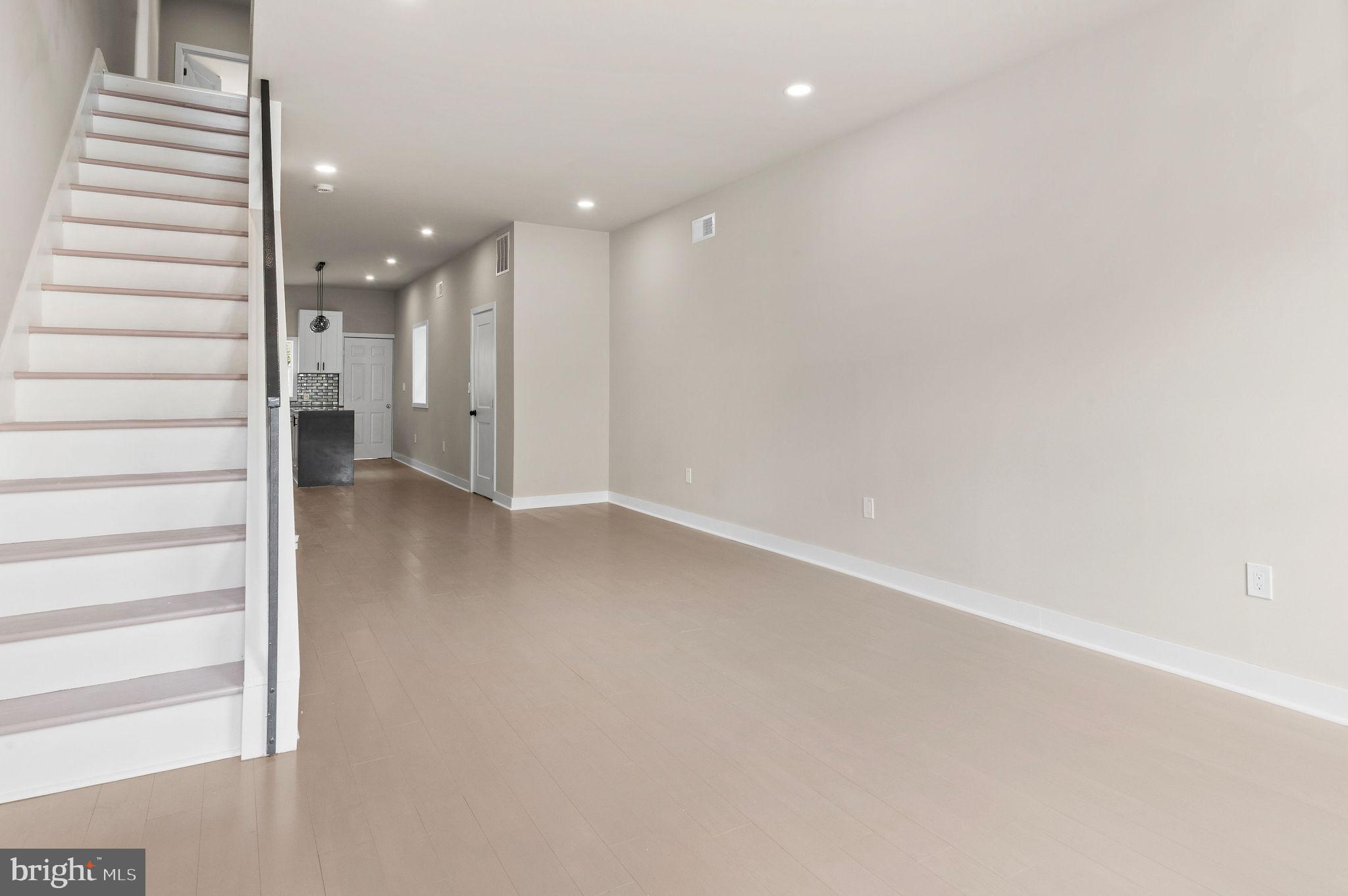 PHILADELPHIA - Residential