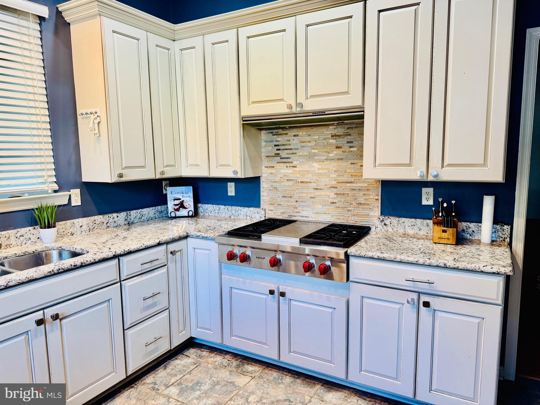 2148 VITTORIA COURT 64