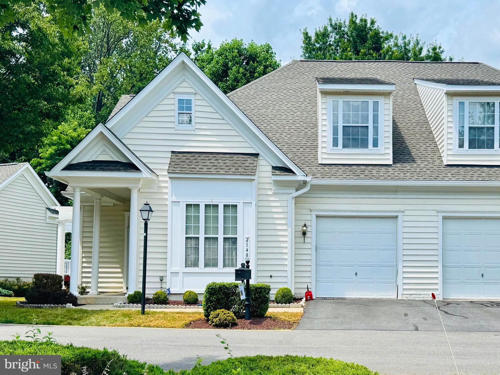 2148 VITTORIA COURT 64