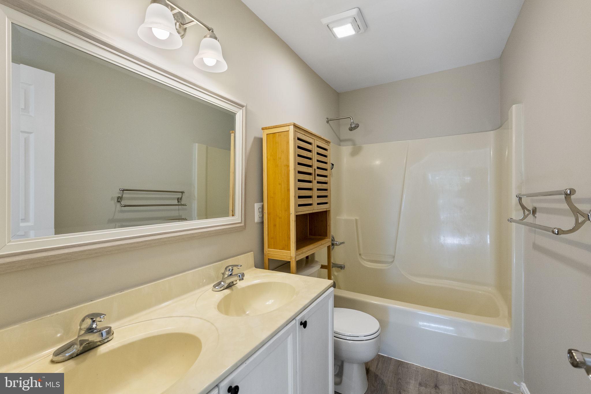 VILLAGES OF URBANA - Residential