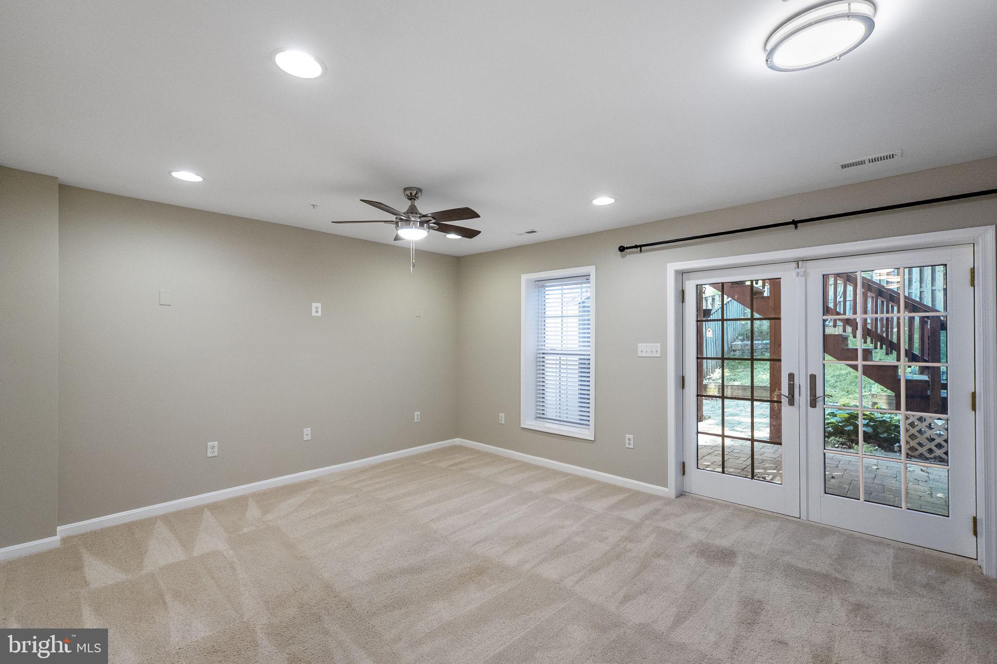 VILLAGES OF URBANA - Residential