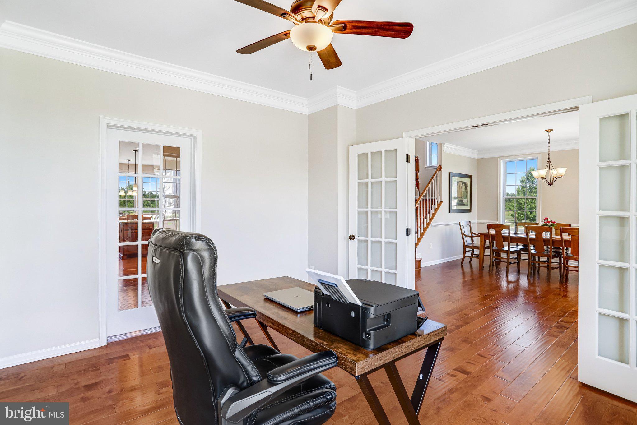 41228 TURTLE DOVE CIRCLE