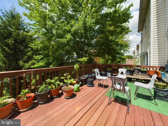 POTOMAC STATION - Residential