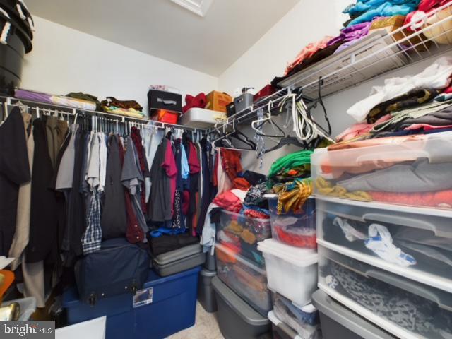 POTOMAC STATION - Residential