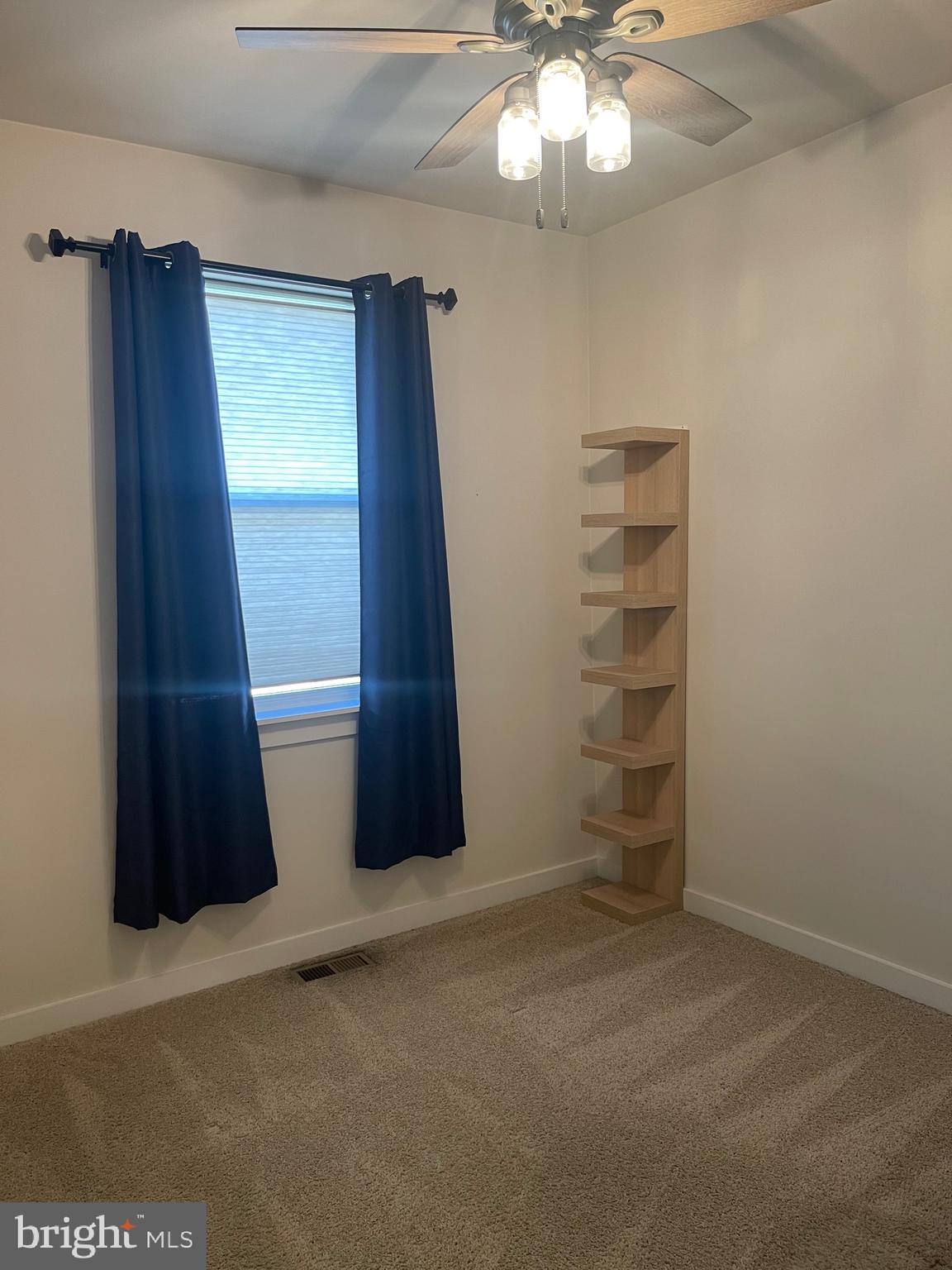 MEDFIELD - Residential Lease